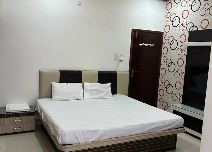 Happy Home Stay